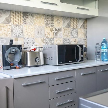 Colonial Touch Apartament Braşov Exterior foto